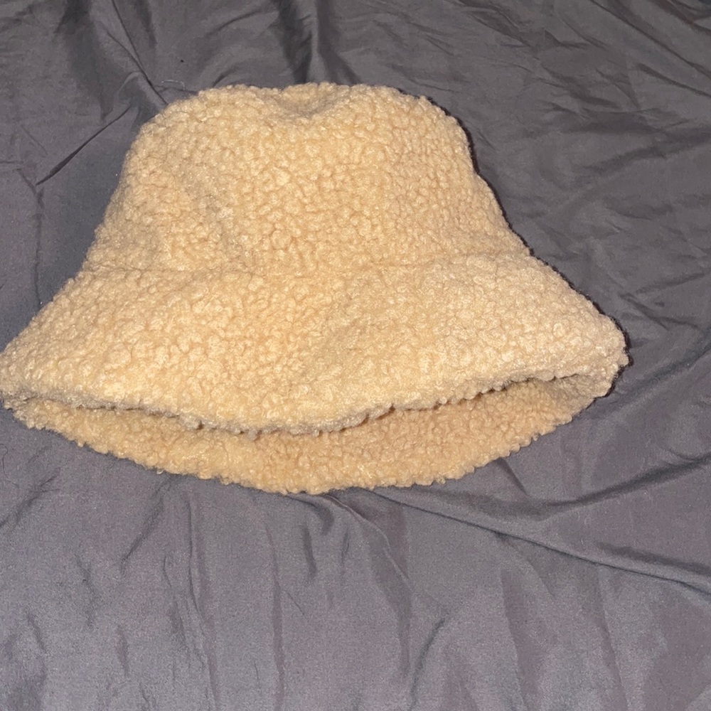 Sherpa Bucket Hat
